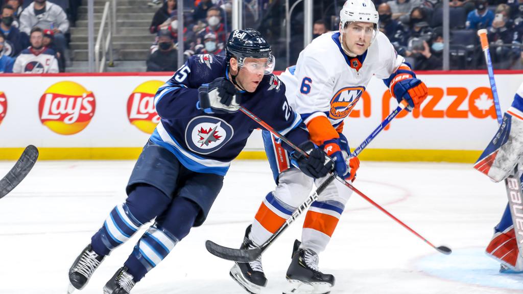 Флорида виннипег. Winnipeg Jets vs New York Islanders. Полуфинал плей-офф 2018 Лас Вегас Голден Найт - Виннипег Джетс. Виннипег Джетс Флорида Пантерз прогноз.