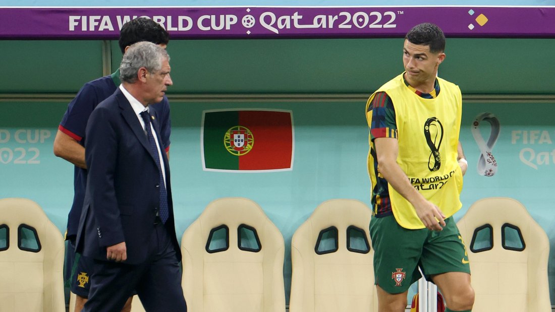 Record: Криштиану Роналду пригрозил уходом из сборной Португалии главному тренеру команды Фернанду Сантушу