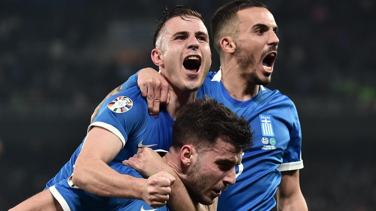 Сборная Греции забила пять безответных мячей Казахстану в квалификации на Евро-2024
