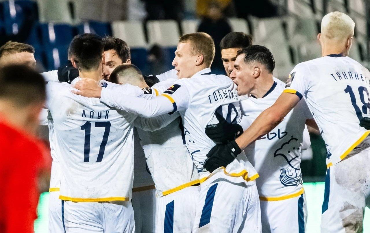 КАМАЗ в большинстве уверенно переиграл 