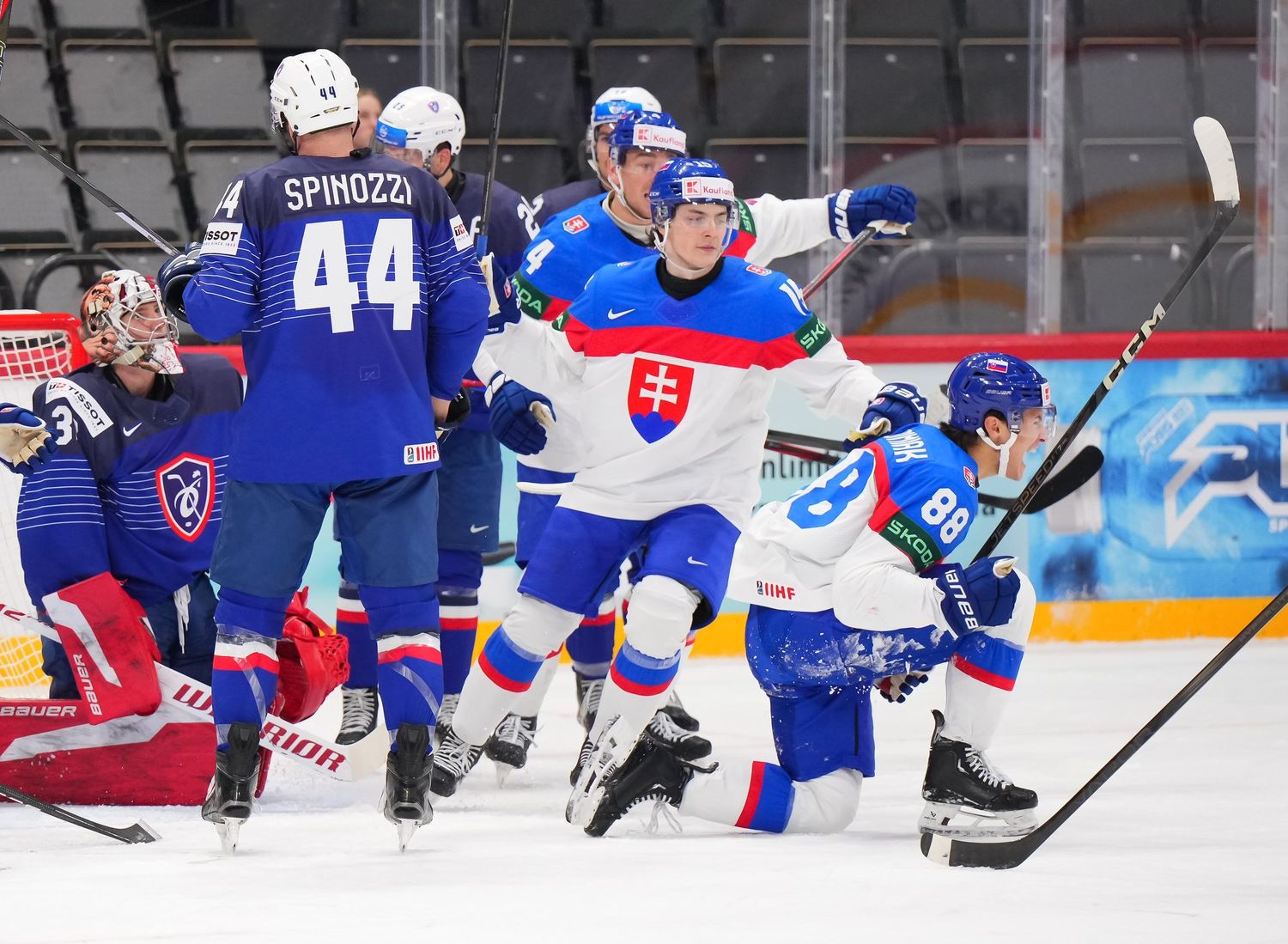 Франция уступила Словакии на чемпионате мира