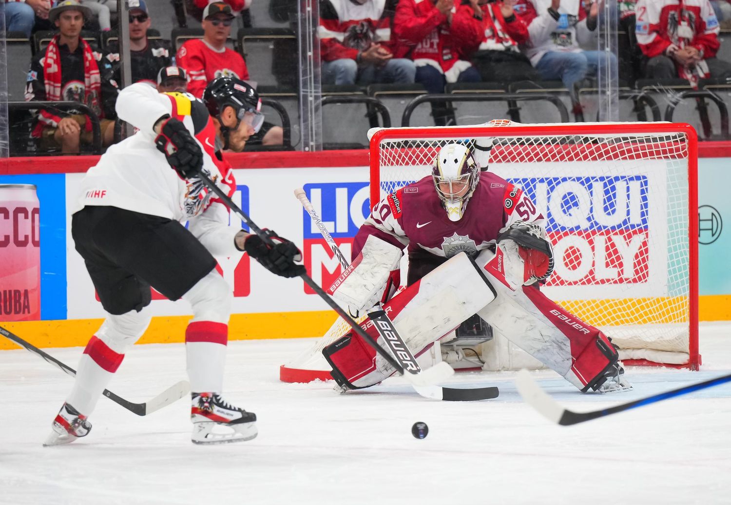 Латвия крупно проиграла Австрии