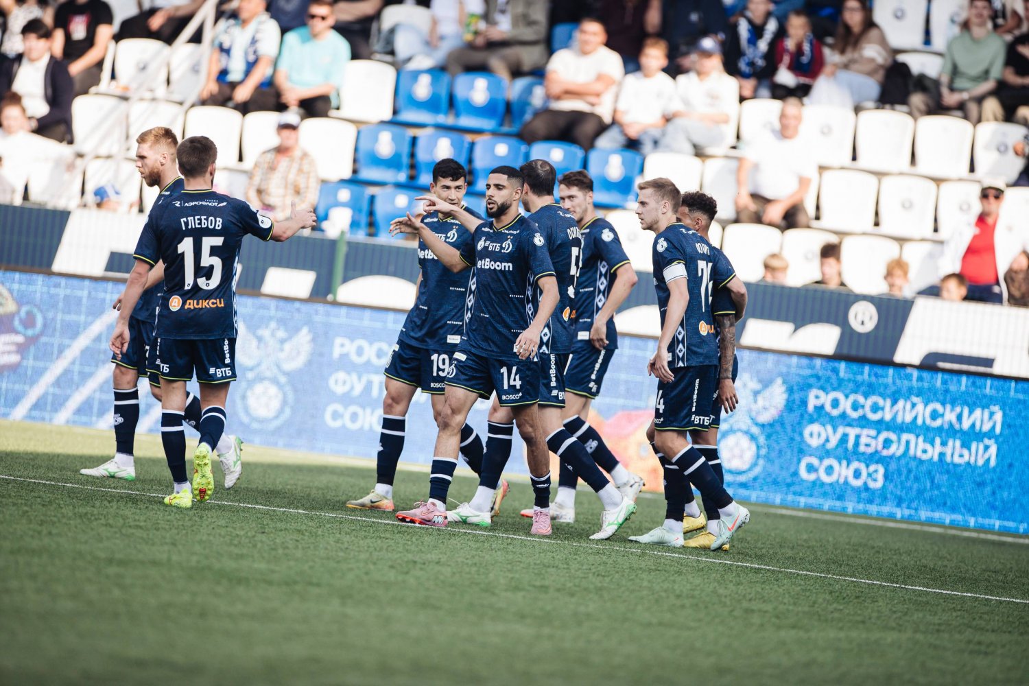 Гол Осипенко помог 