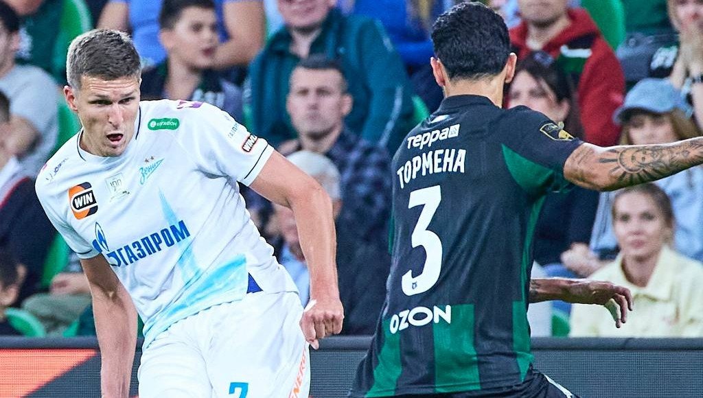 Гол и передача Глушенкова принесли 