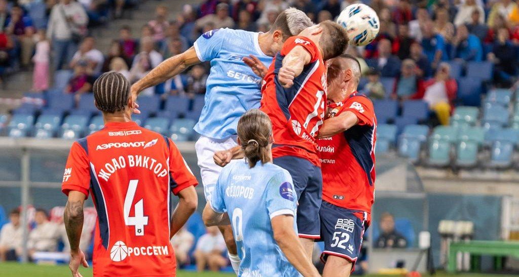 Дубль Облякова с пенальти помог ЦСКА вырвать победу у 