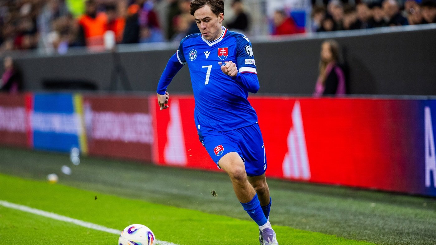 Словакия вырвала победу над Северной Ирландией в отборочном матче ЧМ-2026