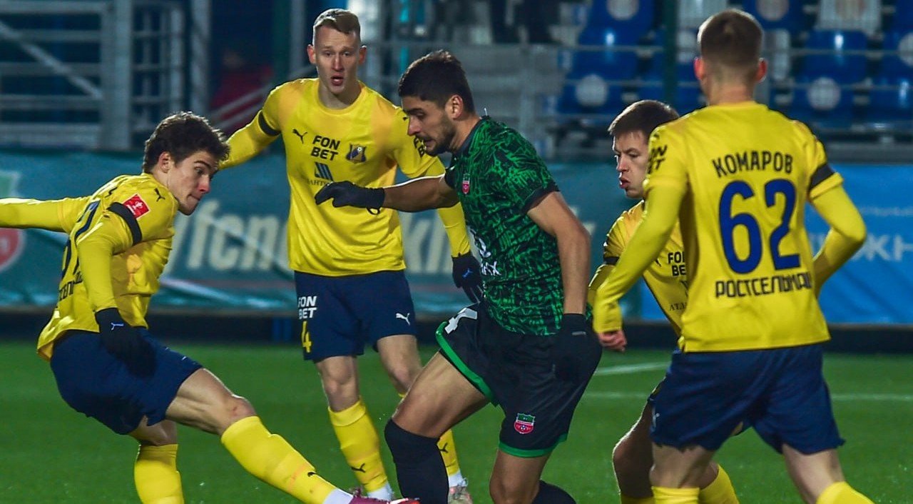 Дубль Комарова помог 