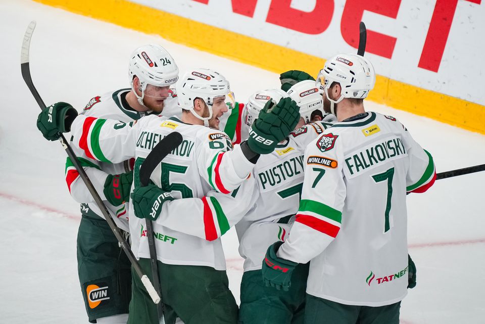 Нефтехимик проиграл Ак Барсу