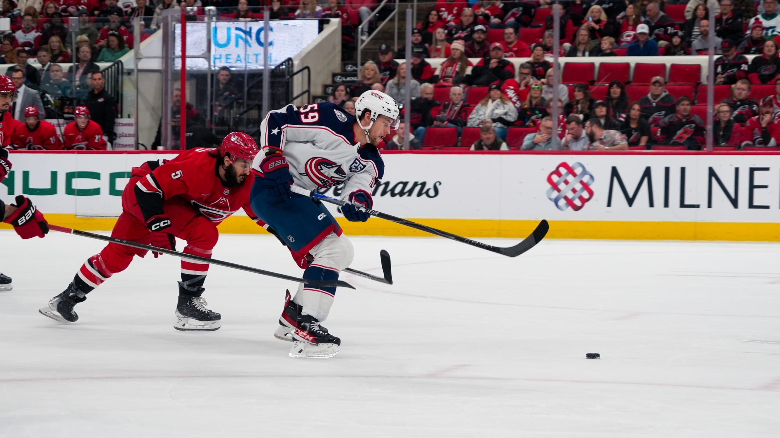 Коламбус проиграл Каролине