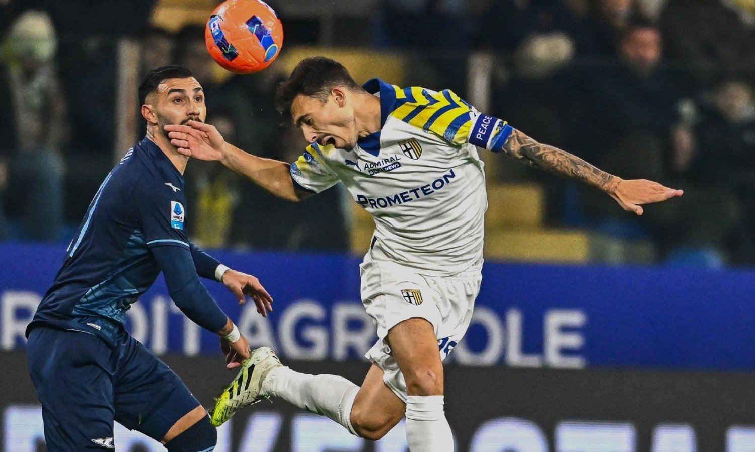 Лацио вдевятером вырвал победу над Пармой