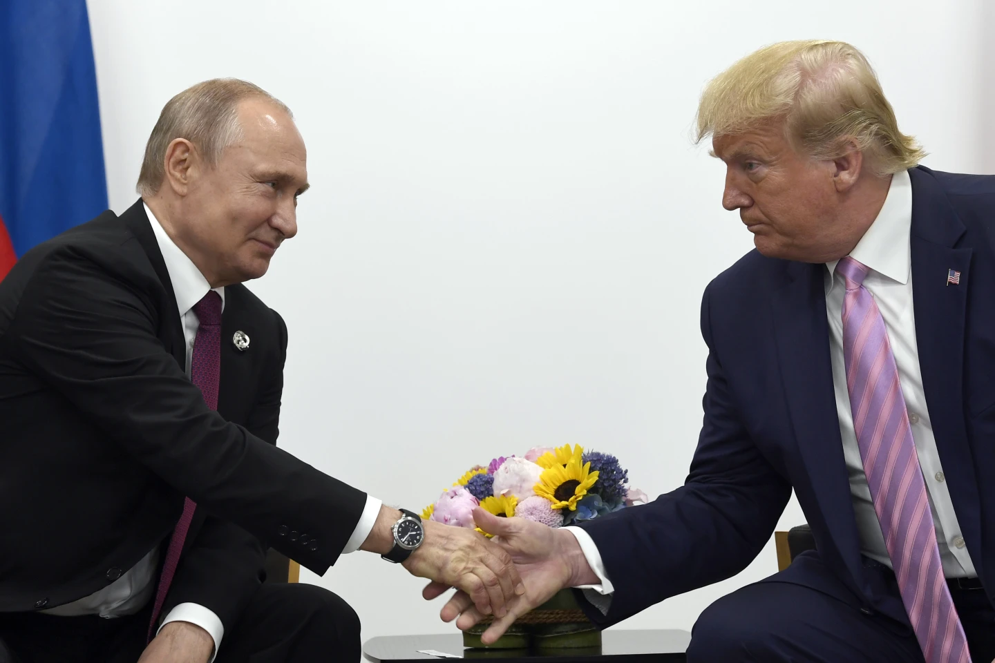Дональд Трамп поддержал идею Владимира Путина о проведении матчей в США и России между игроками КХЛ и НХЛ